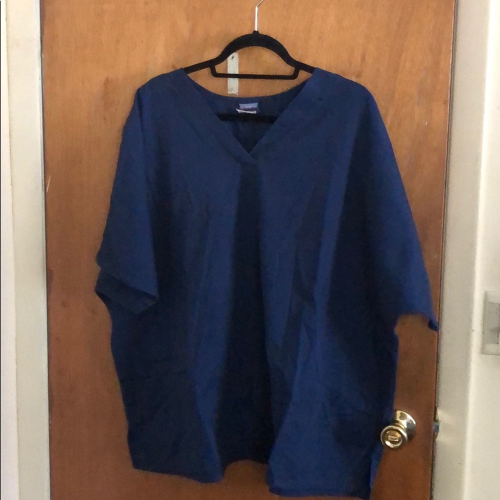 Cherokee Scrub Top
